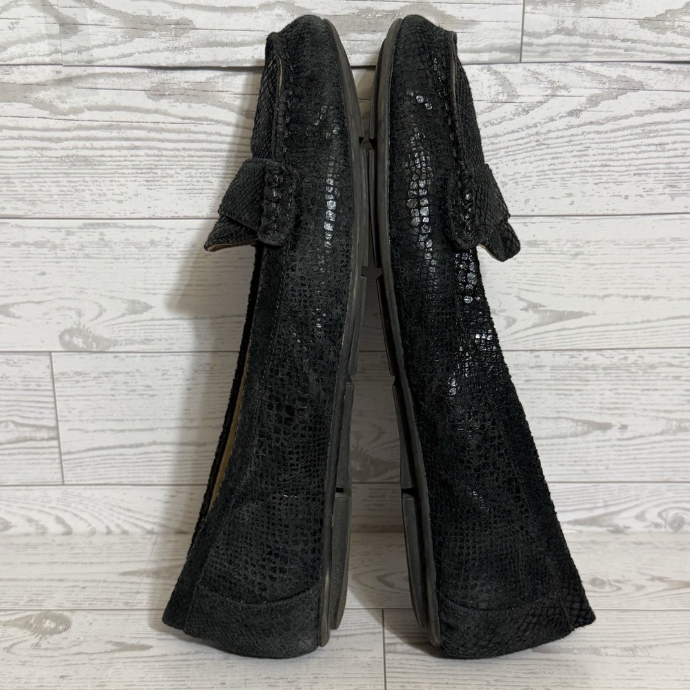 Vionic Larrun Driving Loafers Sz 8 Black Snakeskin Pattern Orthotic Flats Shoes - Picture 6 of 12